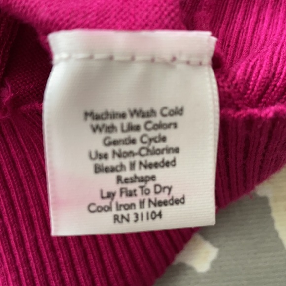 Kim Rogers Sweater Size Medium NWOT - Picture 7 of 8